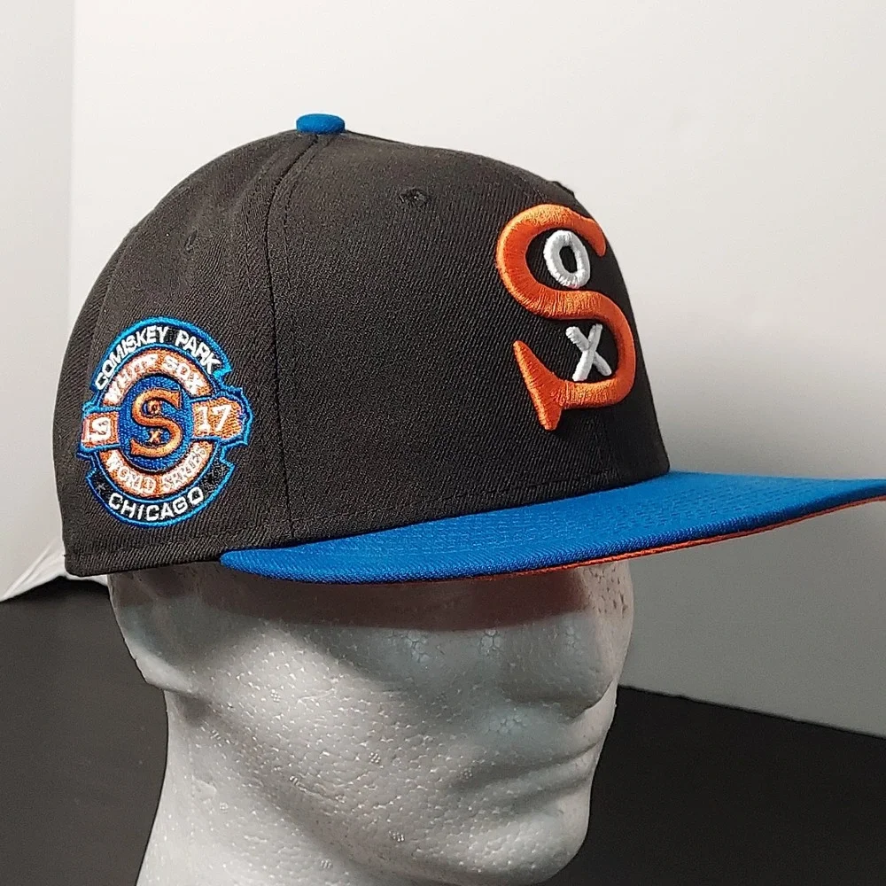 Chicago White Sox Hat Cap Fitted Mens 7 1/2 MLB Baseball Cooperstown New Era